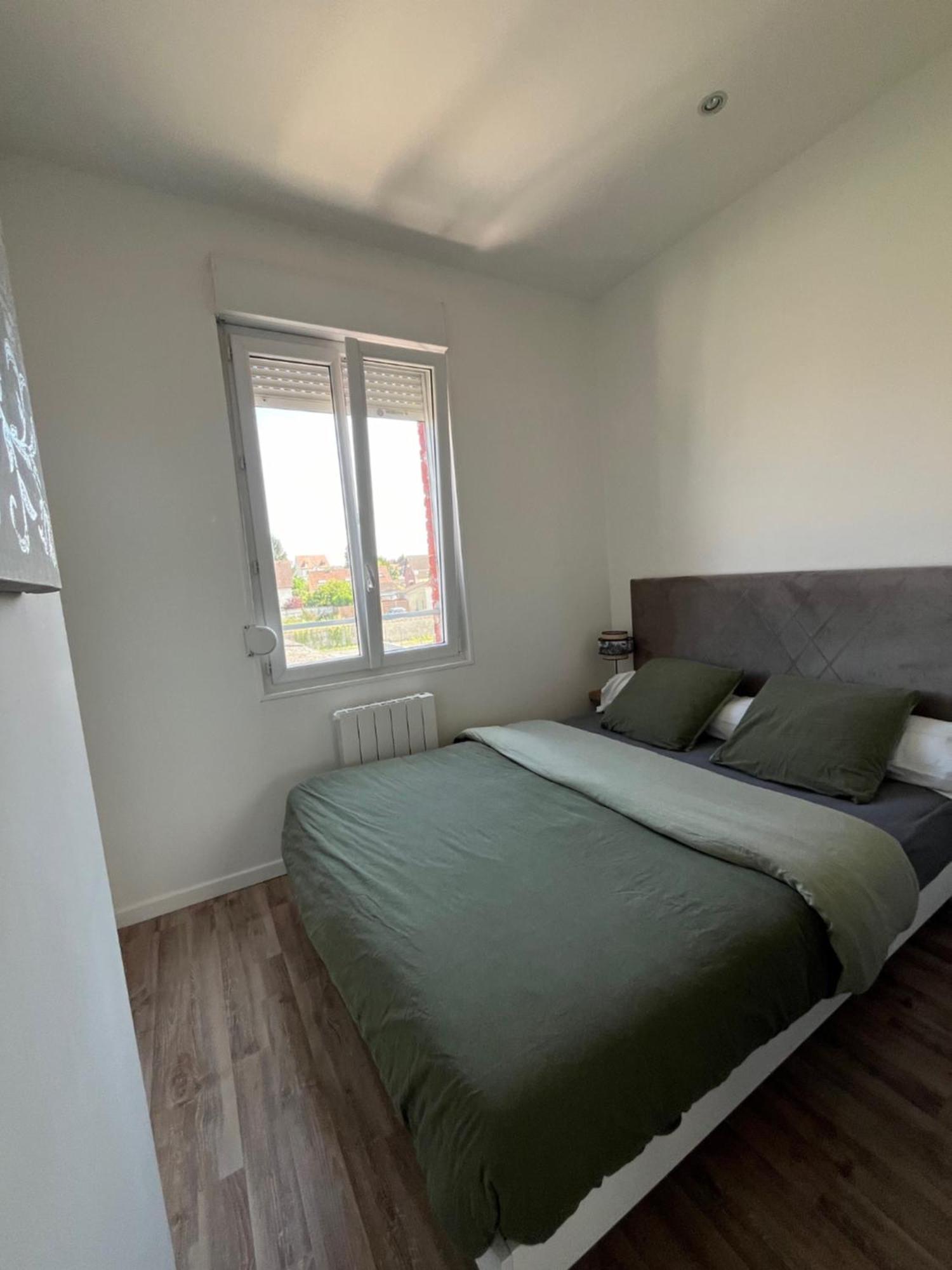 Le Compiegnois Apartment Compiègne Exterior foto